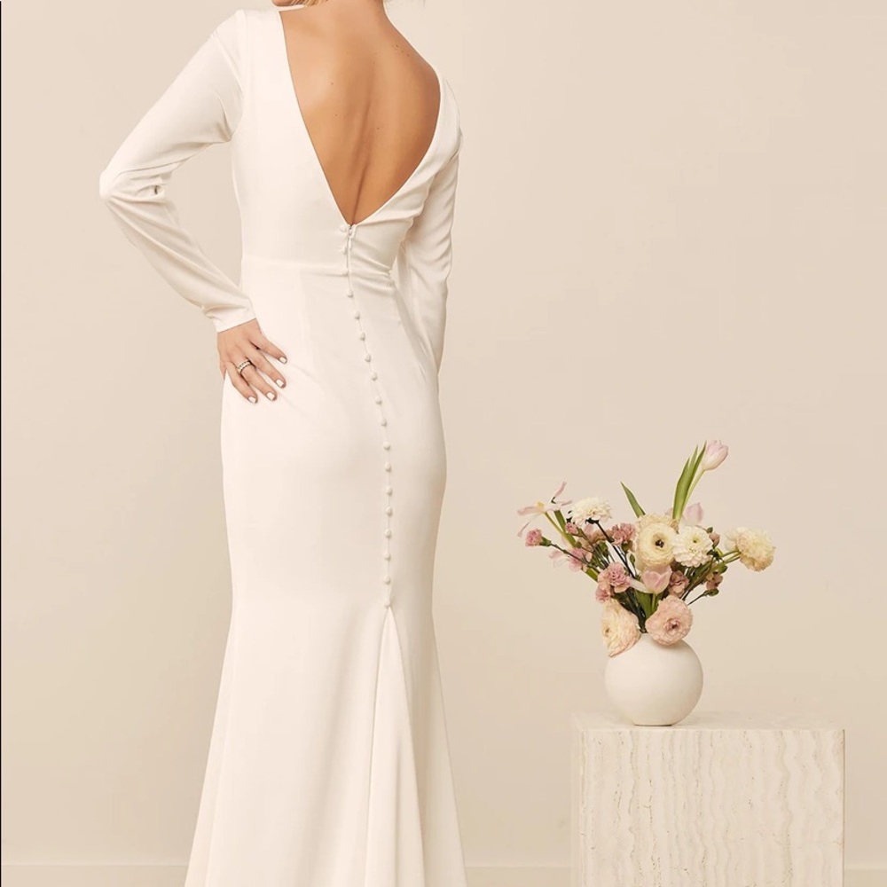 White Long-Sleeve Maxi Wedding Dress Small